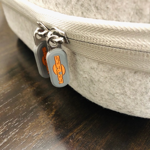 SARLAR hard carrying case - Picture 2 of 3